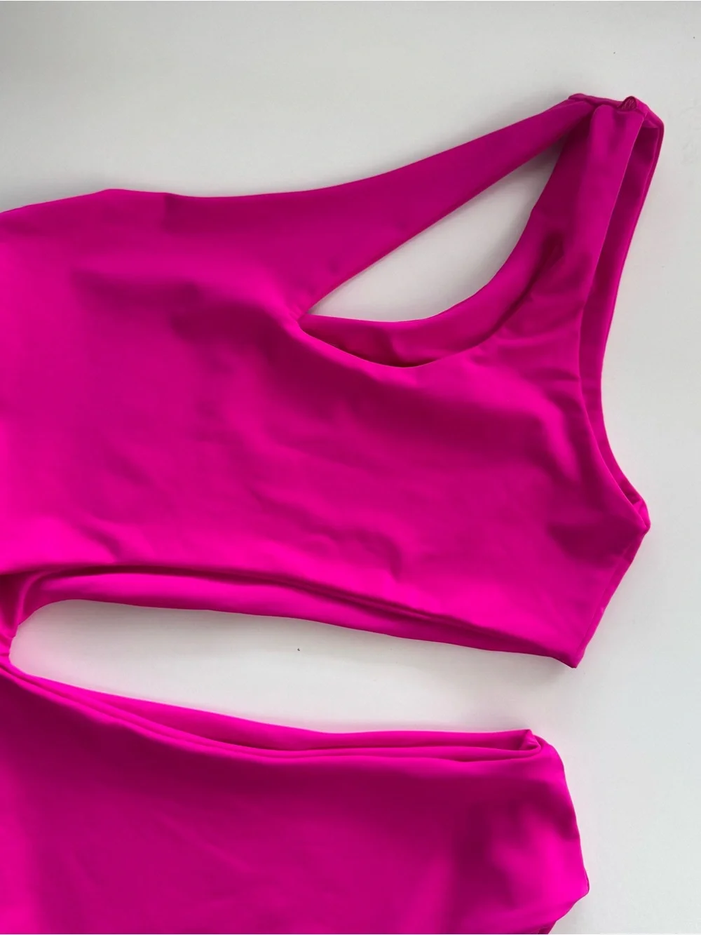 Lulus Women’s Sz S Hot Pink One Piece Cutout Swimsuit One Shoulder Coastal Beach